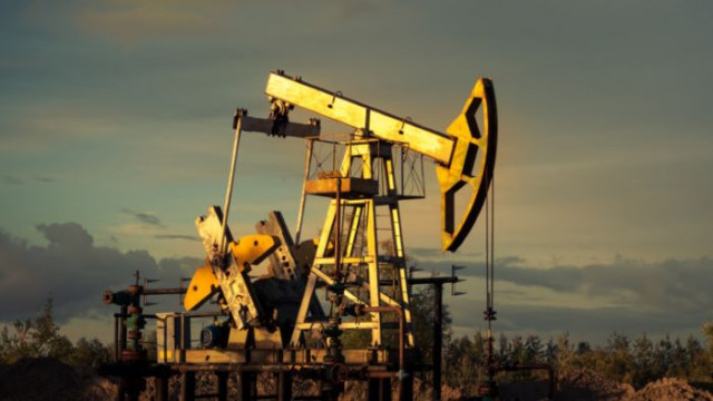Саудитска Арабия през ноември рязко ще повиши цените на петрола с доставките
